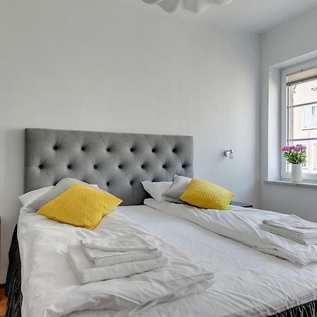 Flats For Rent - Dluga Old Town Appartamento Danzica Esterno foto