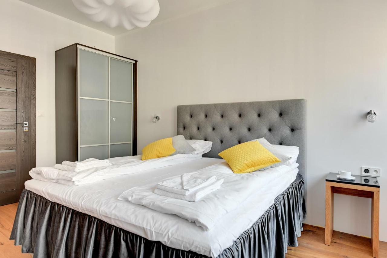 Flats For Rent - Dluga Old Town Appartamento Danzica Esterno foto